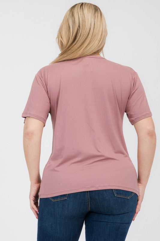 Plus Size Basic Short Sleeve T-shirt*