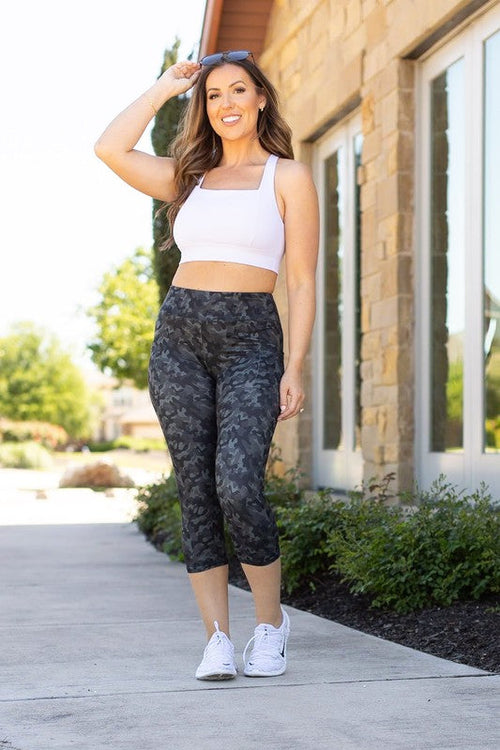 Army Camo Capri*