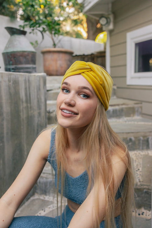 Super Soft Twisted Headbands – Plush Comfort & Style*