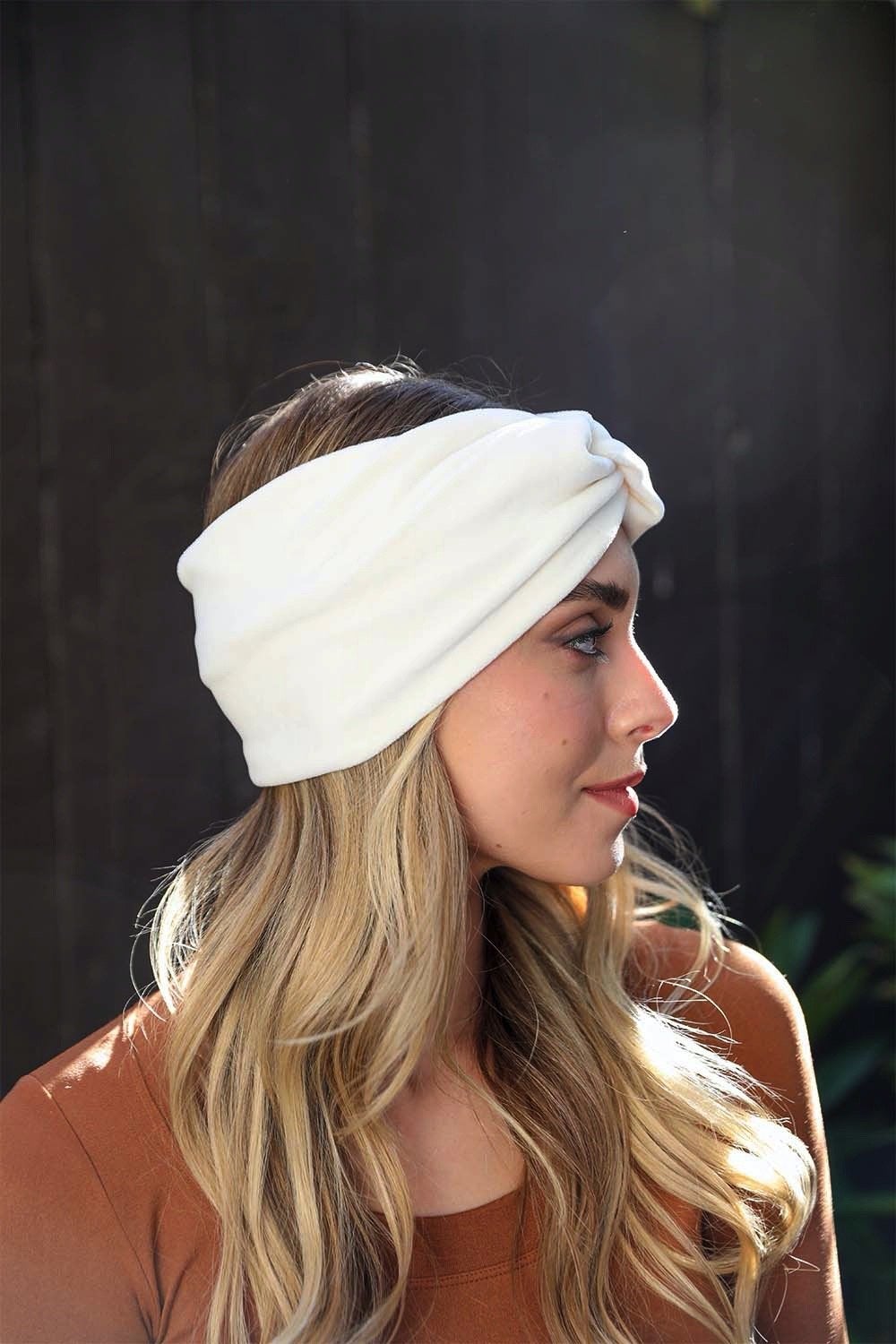 Super Soft Twisted Headbands – Plush Comfort & Style*