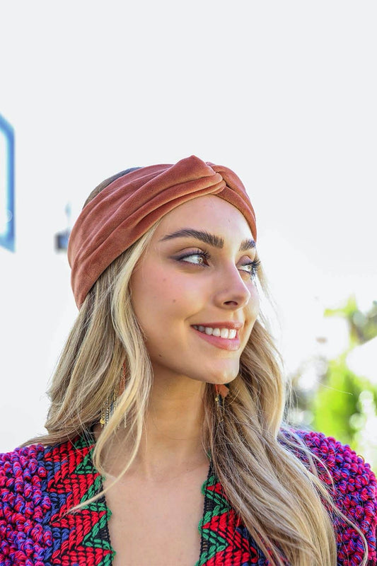Super Soft Twisted Headbands – Plush Comfort & Style*
